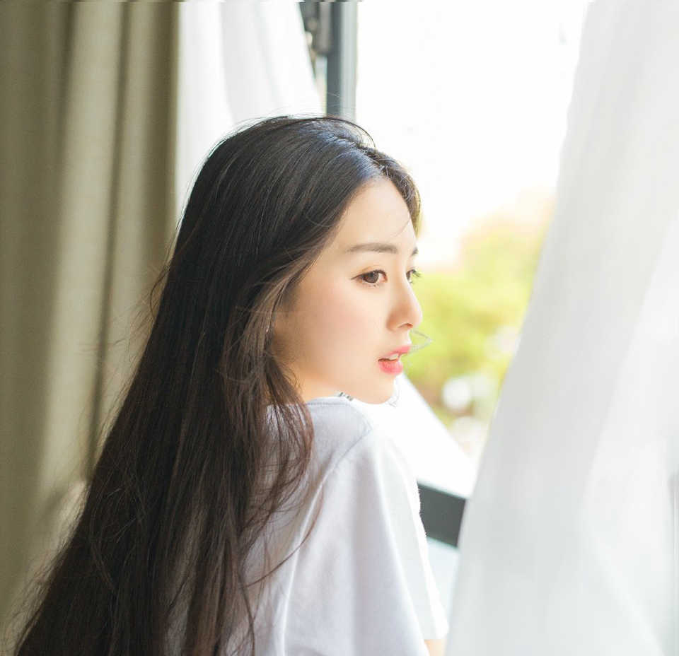 心中一动，刘璋突然间仿佛明白了什么，不可思议的看向孟达道：“你本就是吕布的人！？”